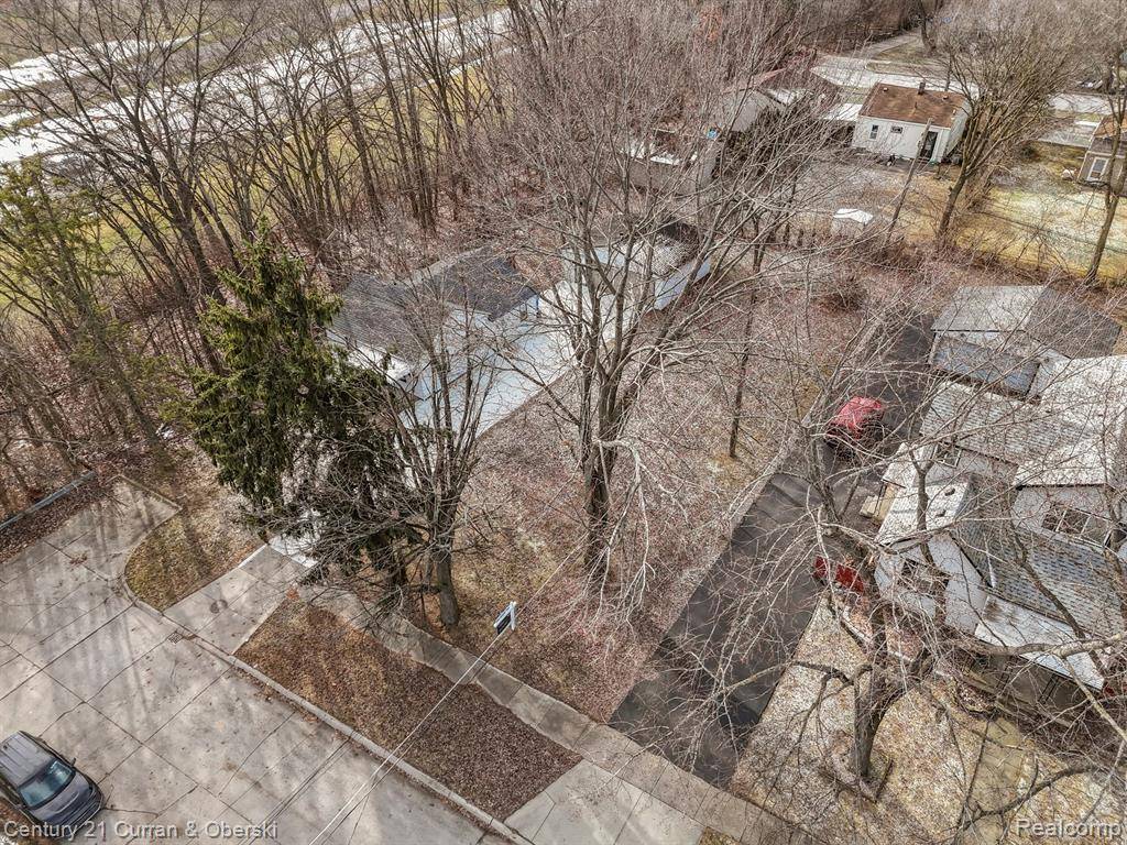Dearborn Heights, MI 48127 3148,7875 ROBINDALE