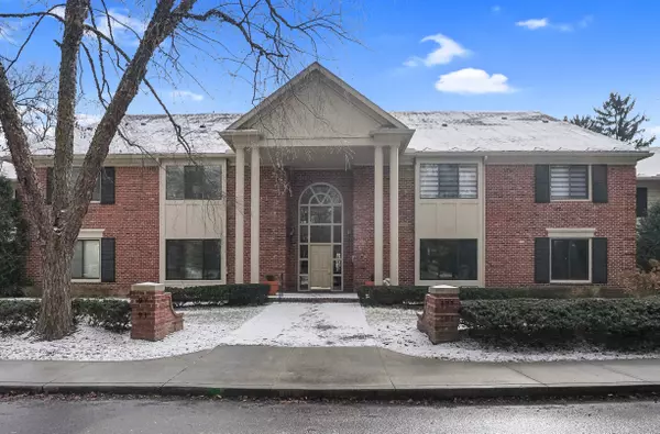 105 Barden Court, Bloomfield Hills, MI 48304 2705