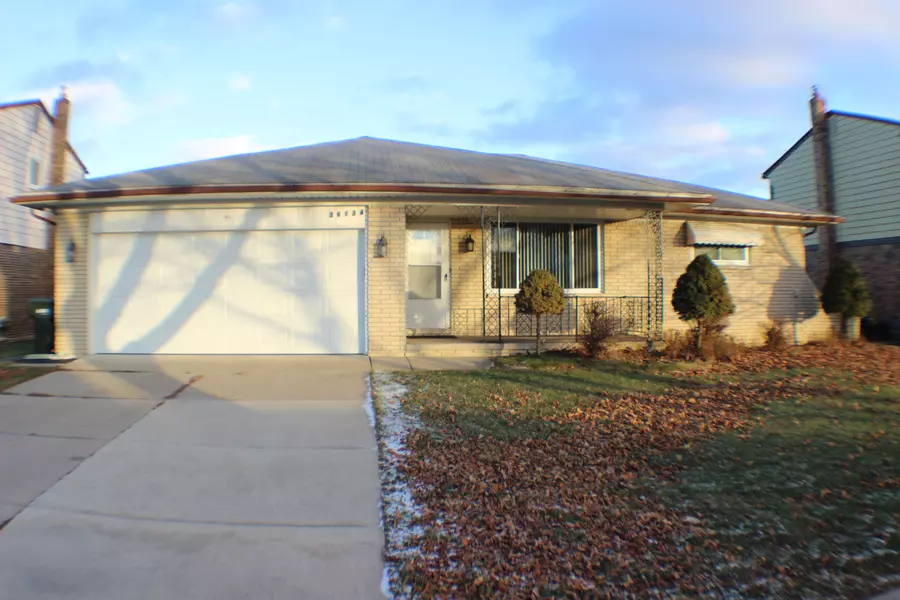 36134 DEL RAY Drive, Sterling Heights, MI 48310 4535