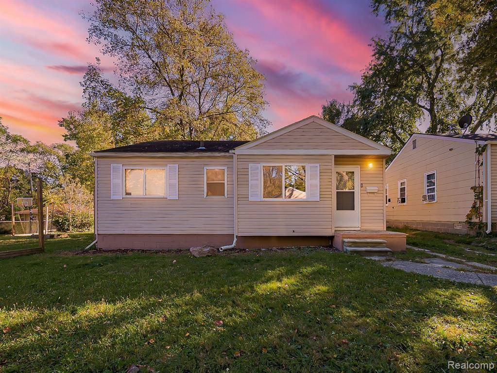 24637 FLORENCE Street, Detroit, MI 48219 3603