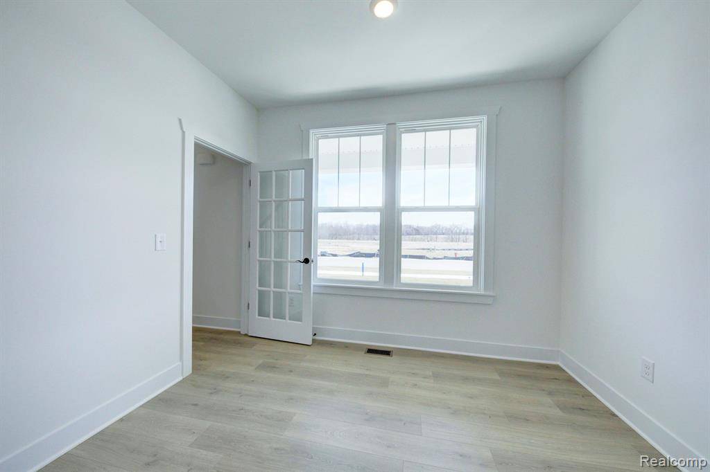 Howell, MI 48843,681 ROUND ROCK Lane
