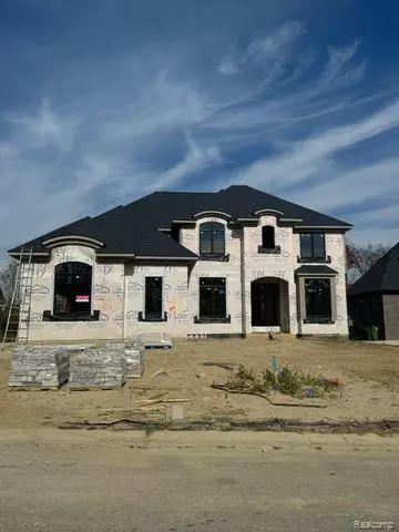 2231 LEEWOOD Drive, Shelby Twp, MI 48316 5434