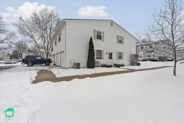 256 LAKE VILLAGE Drive, Walled Lake, MI 48390 3637