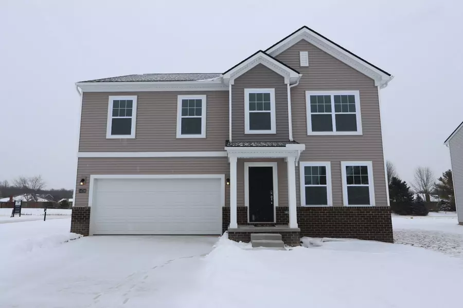 54726 HERON Circle, Chesterfield, MI 48047