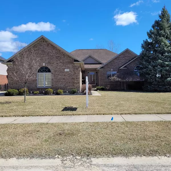 32851 ADAM BROWN Drive, Rockwood, MI 48173 8785