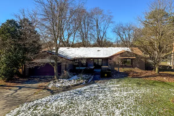 6716 VACHON Drive, Bloomfield Hills, MI 48301 2939