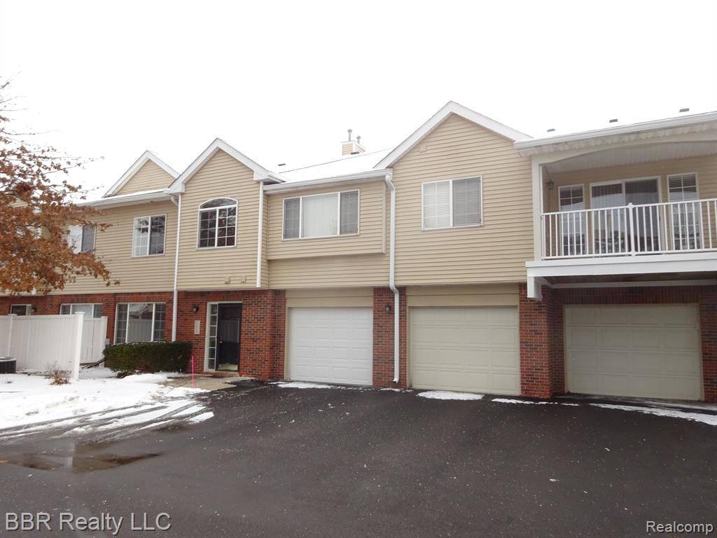 24007 FAIRLANE Boulevard,  Woodhaven,  MI 48183 1692