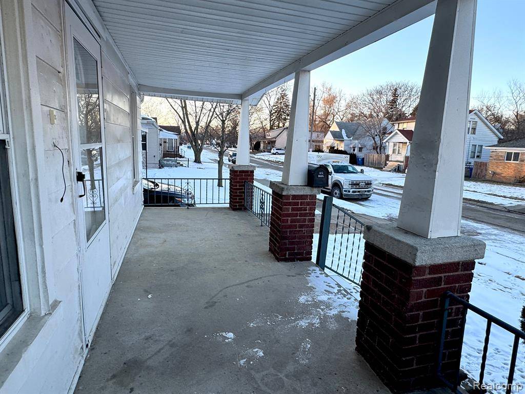 Warren, MI 48091 2982,7534 FISHER Avenue