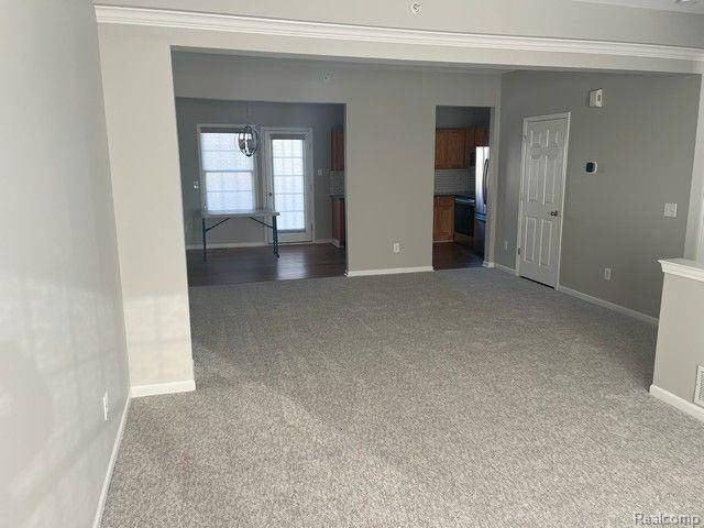 Fenton, MI 48430 4166,708 EAGLE Drive
