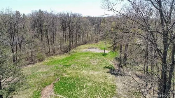 0000 Brookdale Road, Bloomfield Hills, MI 48304
