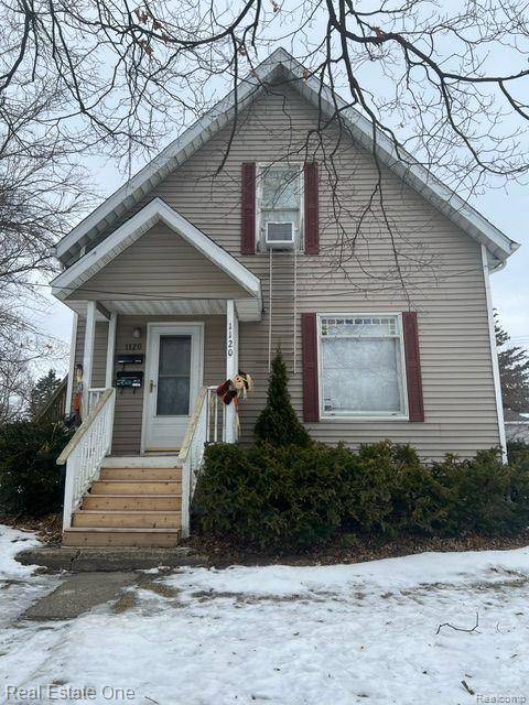 1120 W OREGON Street, Lapeer, MI 48446 1325