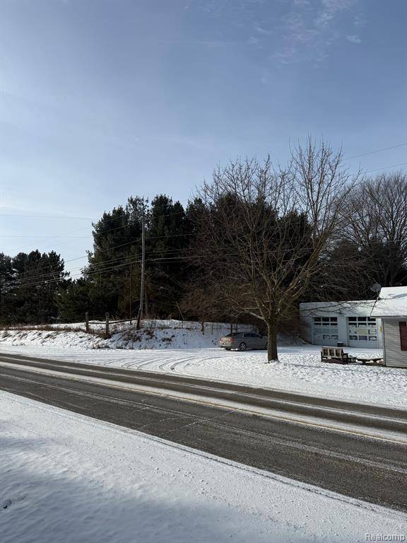 Jackson, MI 49201 8233,6934 LANSING Avenue