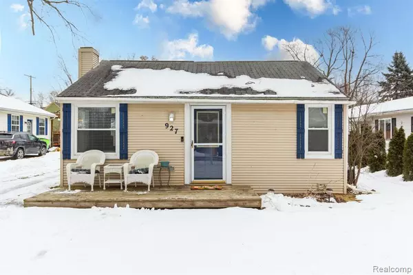 927 GILL Street, Oxford, MI 48371 4525
