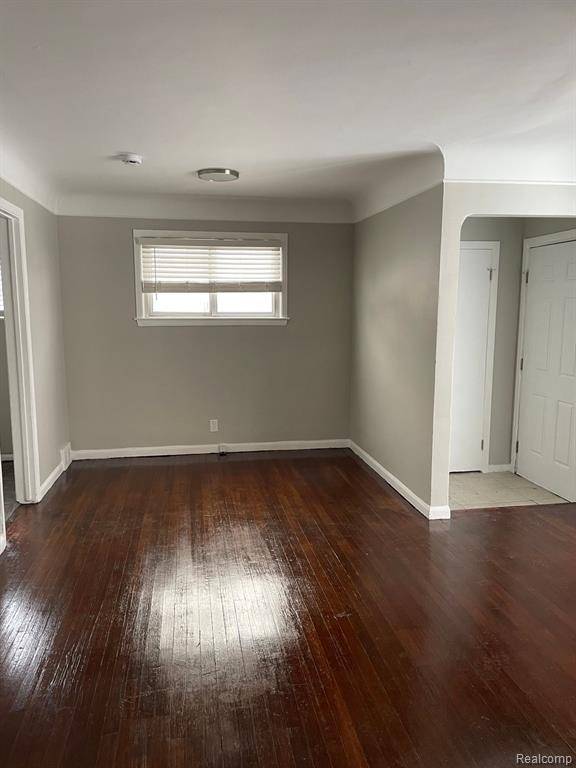 Inkster, MI 48141 1739,1189 WOODLAND Drive