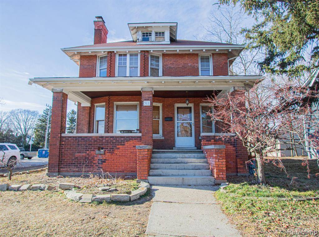 311 NORTHBOUND GRATIOT Avenue, Mount Clemens, MI 48043 5748