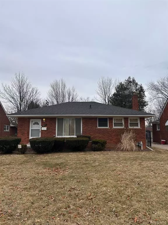 Harper Woods, MI 48225 1755,20215 DAMMAN Street