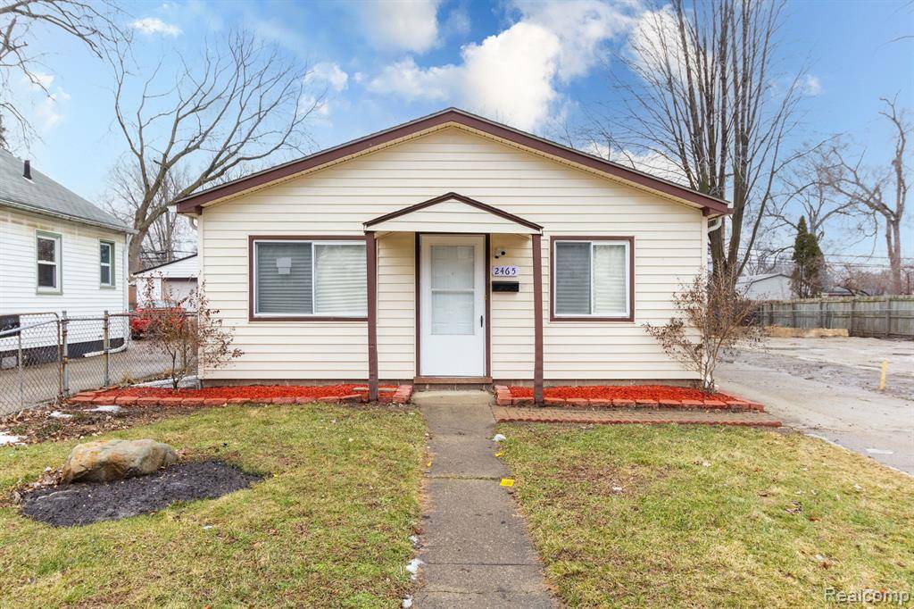 2465 WALTZ Avenue, Warren, MI 48091 3289