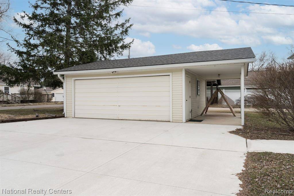 Commerce Twp, MI 48382 1936,3506 MOBERLY Drive