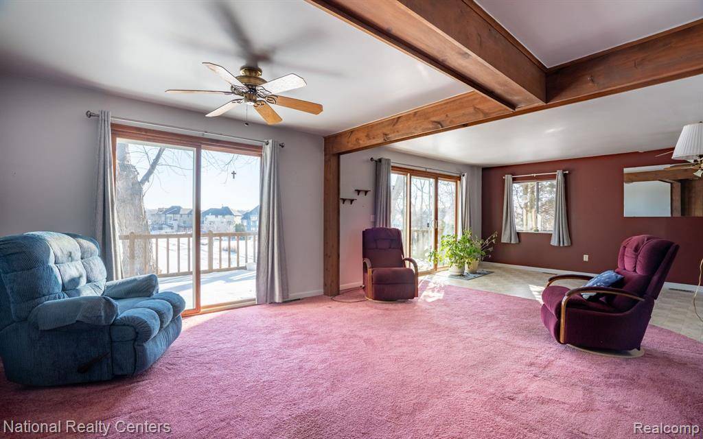 Commerce Twp, MI 48382 1936,3506 MOBERLY Drive