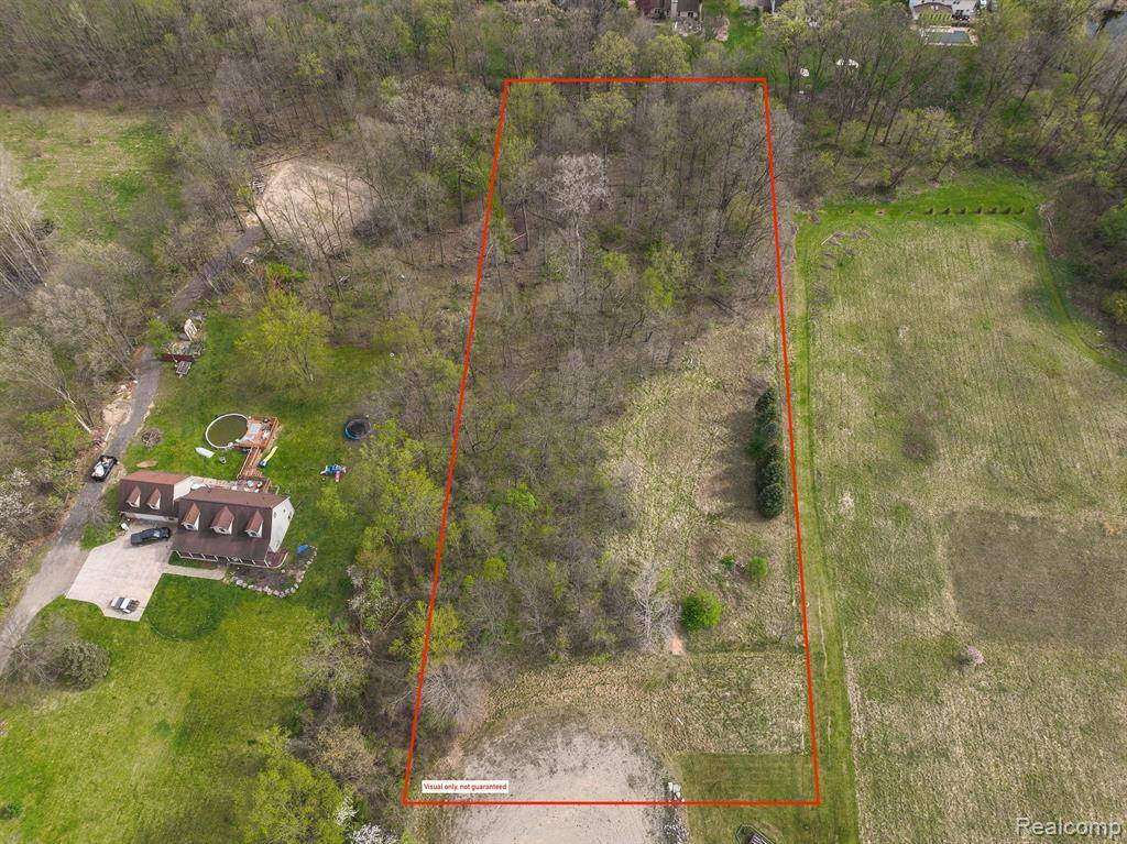 22150 DONNAS DRIVE Street, South Lyon, MI 48178 6602