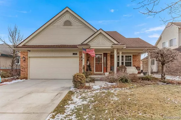 23223 BRENTWOOD Drive,  Trenton,  MI 48183 3293