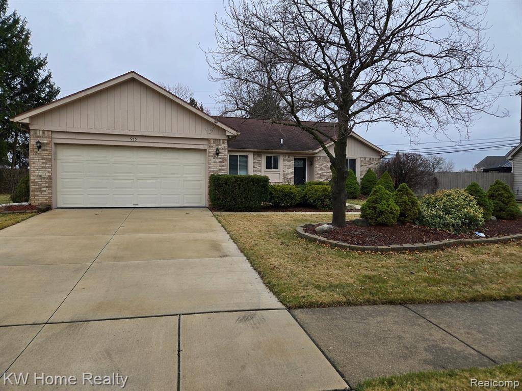 915 KNIGHTSBRIDGE Road, Canton, MI 48187 5027