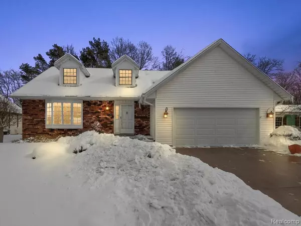 3582 Old Farm Lane,  Fort Gratiot,  MI 48059 4019