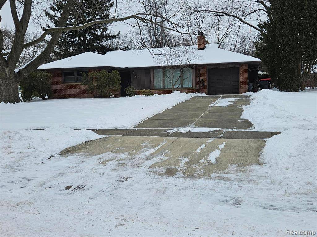 17215 SUNNYBROOK Drive, Southfield, MI 48076 3591
