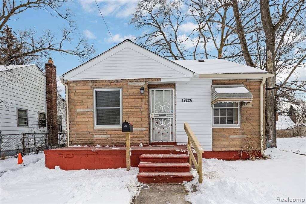 Detroit, MI 48234 2124,19226 EUREKA Street
