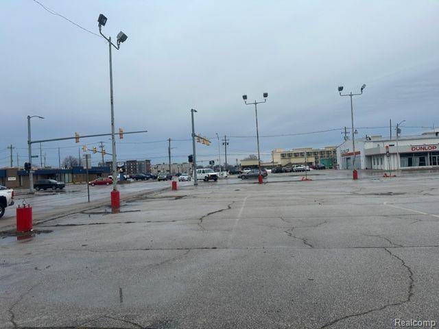 Bay City, MI 48708 5715,500 WASHINGTON Avenue
