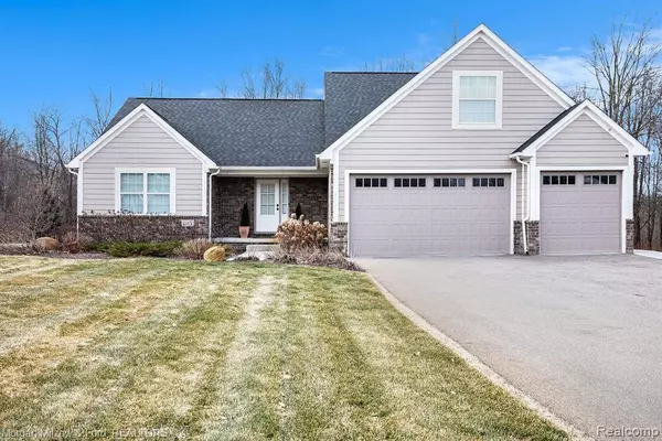 Davisburg, MI 48350 2649,11077 Cassidy Trail