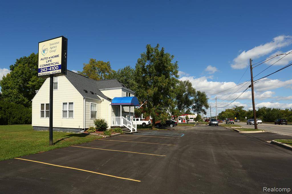 Monroe, MI 48161 3953,15467 S DIXIE HWY