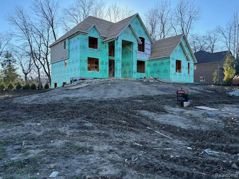 7550 SAWGRASS Drive, Washington, MI 48094 1479