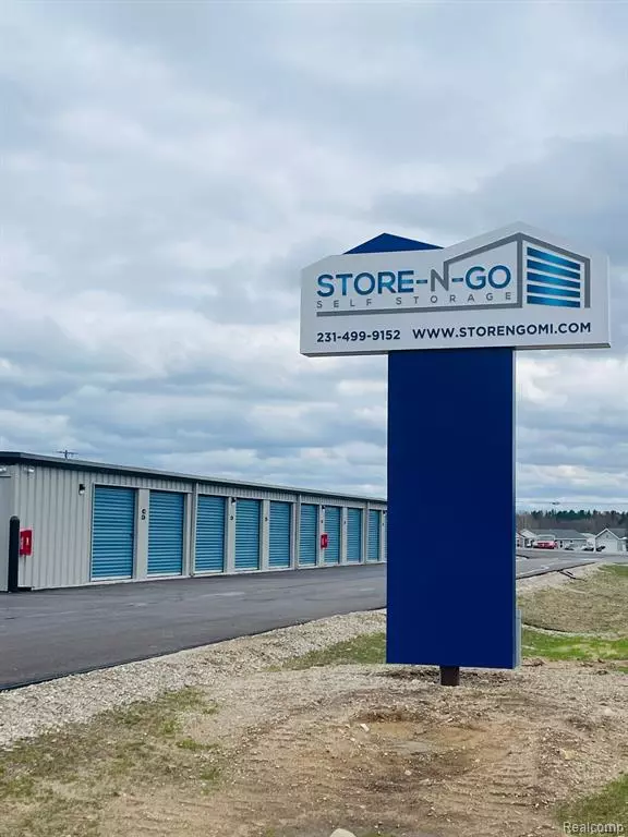 3950 W CENTER Road, Kingsley, MI 49649 9722