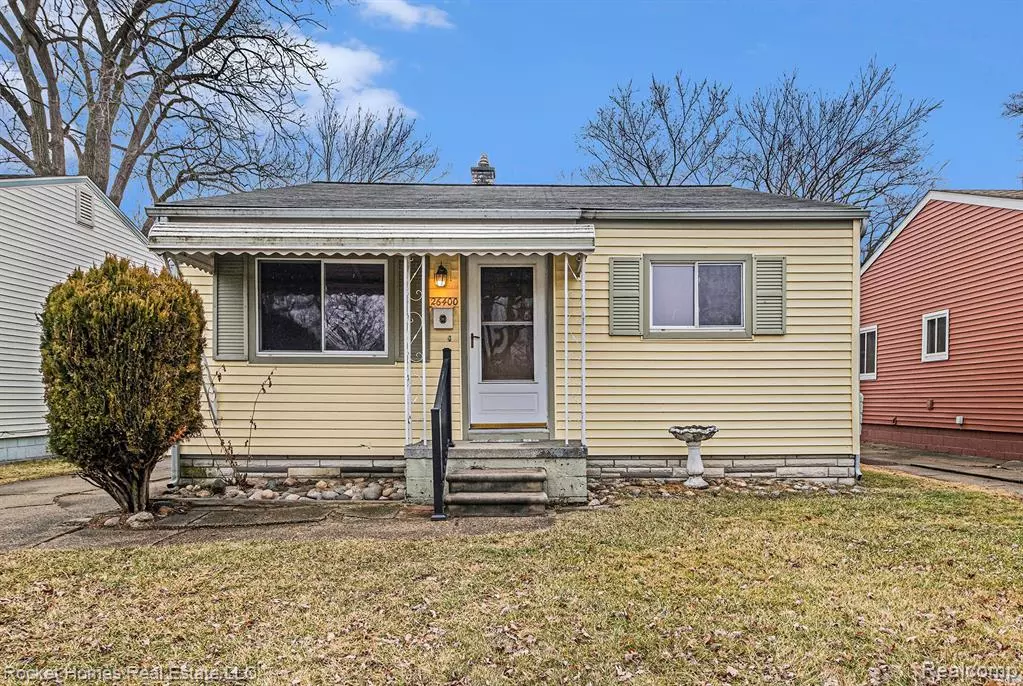 Madison Heights, MI 48071 3888,26400 COUZENS Avenue