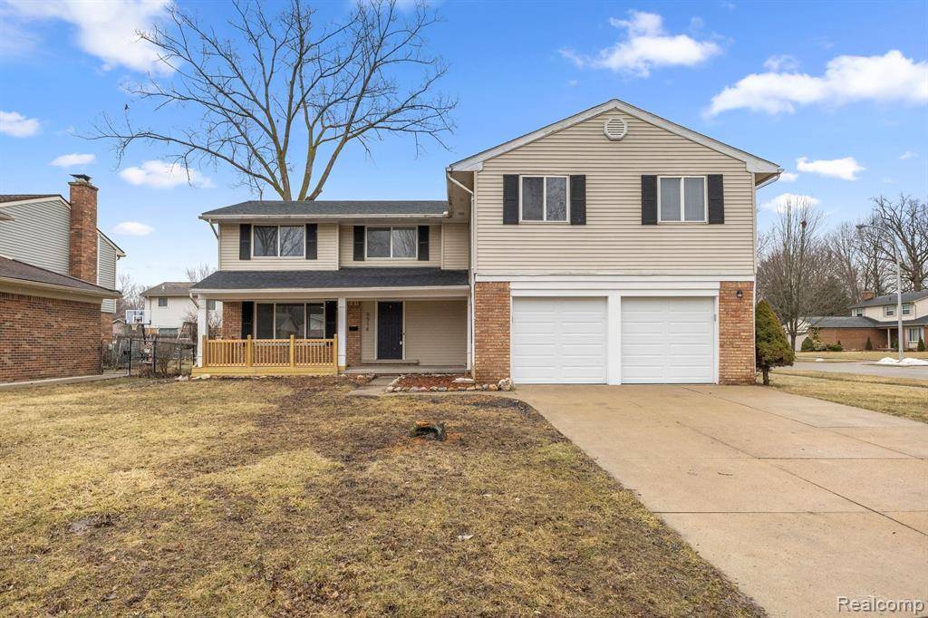 6514 CARRIAGE HILLS Drive, Canton, MI 48187 3042