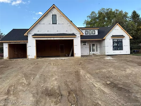 Commerce Twp, MI 48382,5518 Leafwood