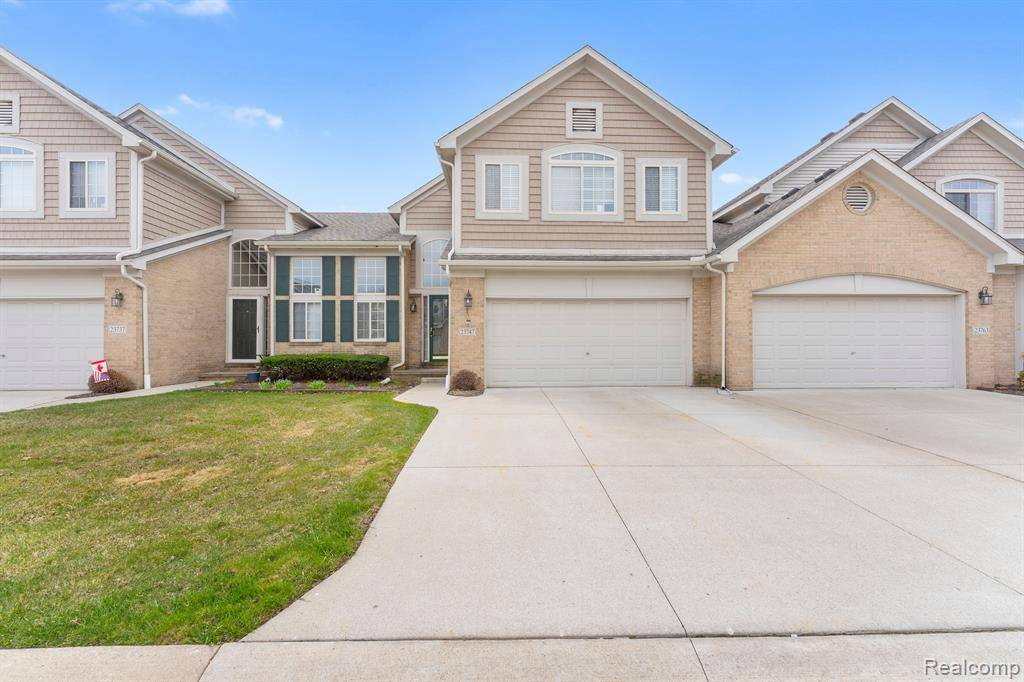 23747 MCCORT Drive, Flat Rock, MI 48134 9093