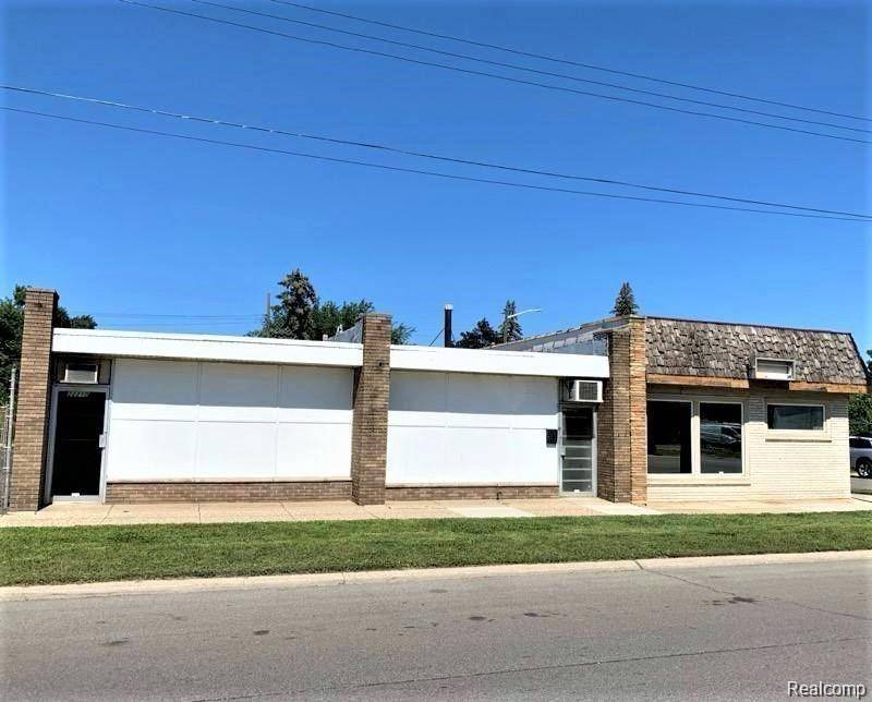 22200 W WARREN Avenue, Redford, MI 48239 1024