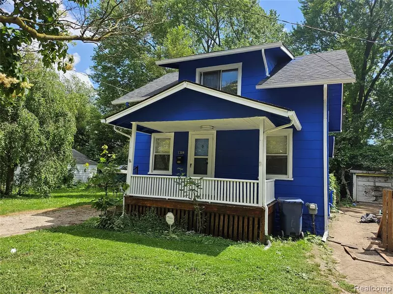 1309 ALVORD Avenue, Flint, MI 48507 2345