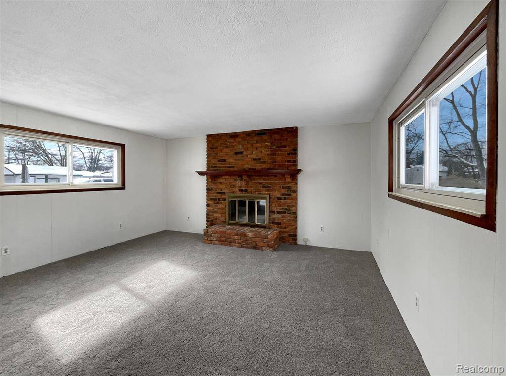 Garden City, MI 48135 3151,677 BELTON Street