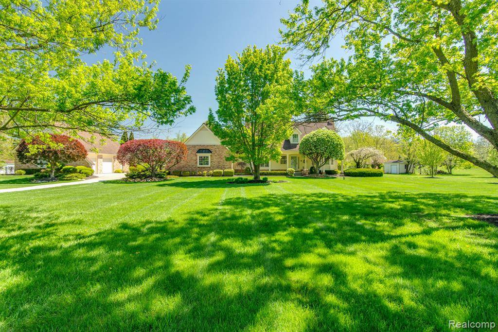 9150 CHUBB Road, Northville, MI 48167 9606