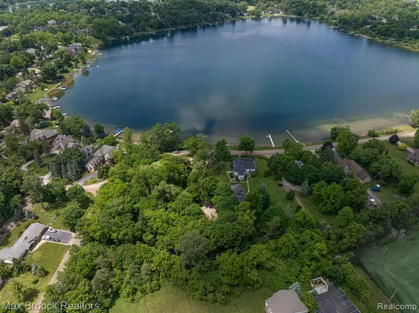 Bloomfield Hills, MI 48302 0234,2171 Klingensmith
