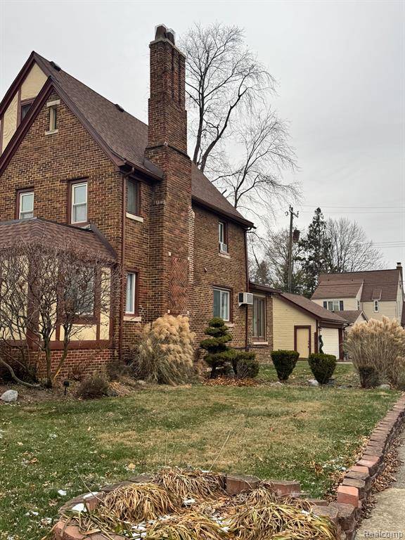 Detroit, MI 48223 1342,18806 GAINSBOROUGH Road