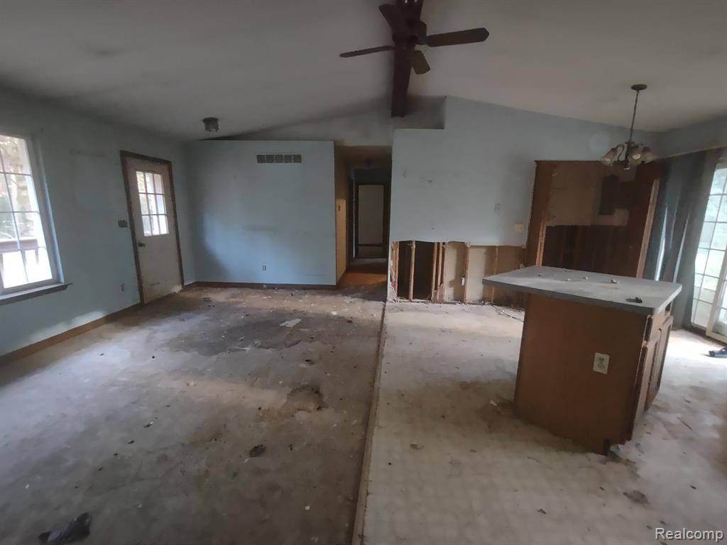 Byron, MI 48418 9039,15056 DUFFIELD Road