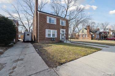Detroit, MI 48213 2002,13364 CORBETT Street
