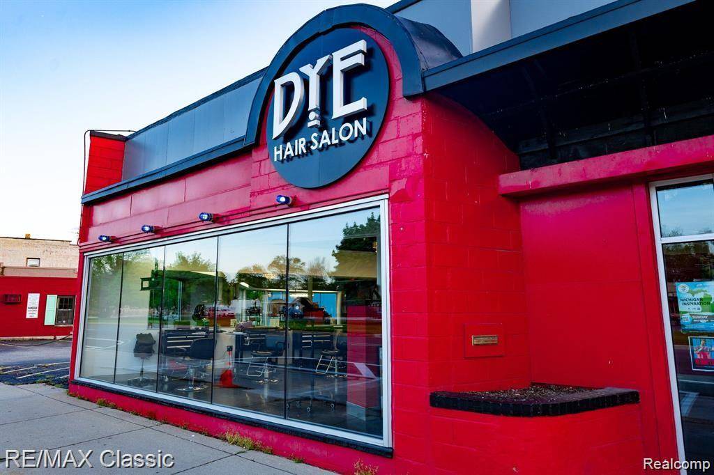 23365 WOODWARD Avenue, Ferndale, MI 48220 1362