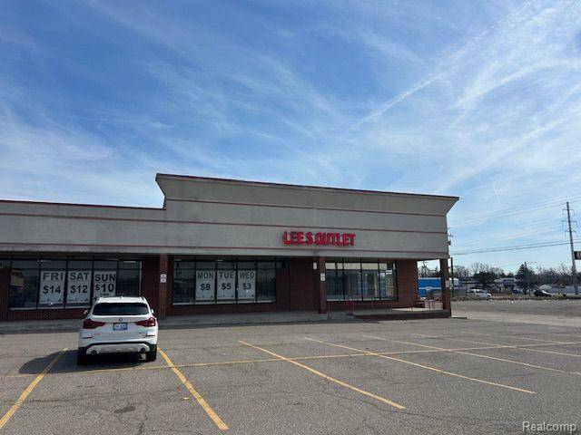 Eastpointe, MI 48021 2822,20880 GRATIOT Avenue