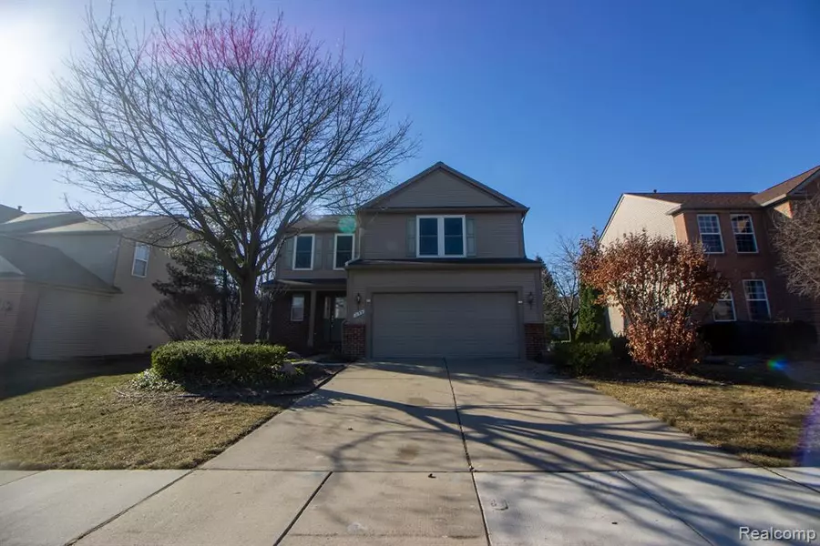 239 BILTMORE Drive, Troy, MI 48084 5449