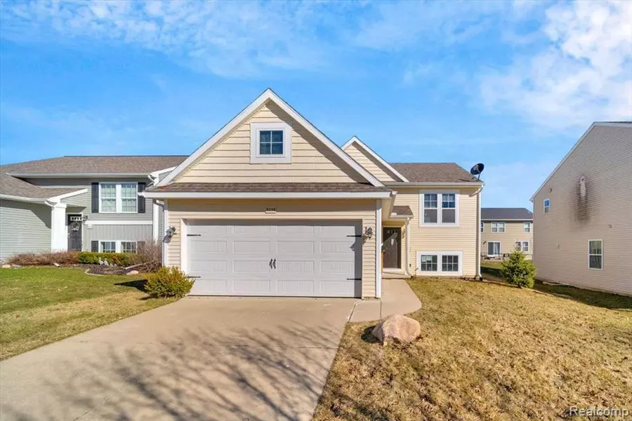 8598 PINNEBOG RIVER Drive, Fowlerville, MI 48836 8628